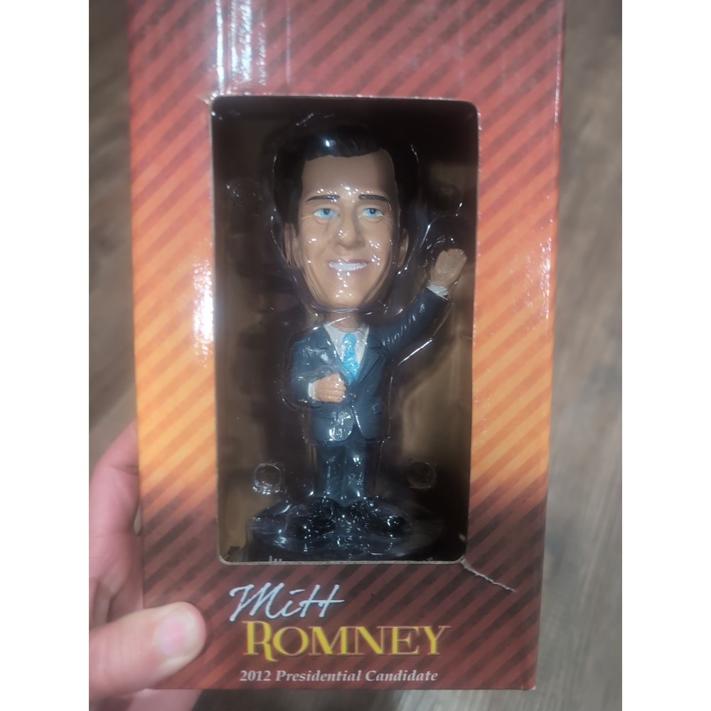 Mitt Romney 2012 Presidential Candidate Bobble Head New